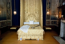 Спальный покой Марии II, таким он был в конце XVII века